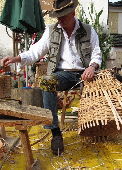 Craft Man Tradition Wicker Basket Basket Weavers